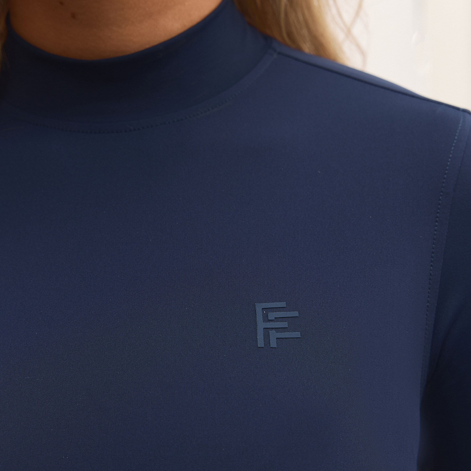 Top van functioneel materiaal Grace Mock Neck Fairfield®