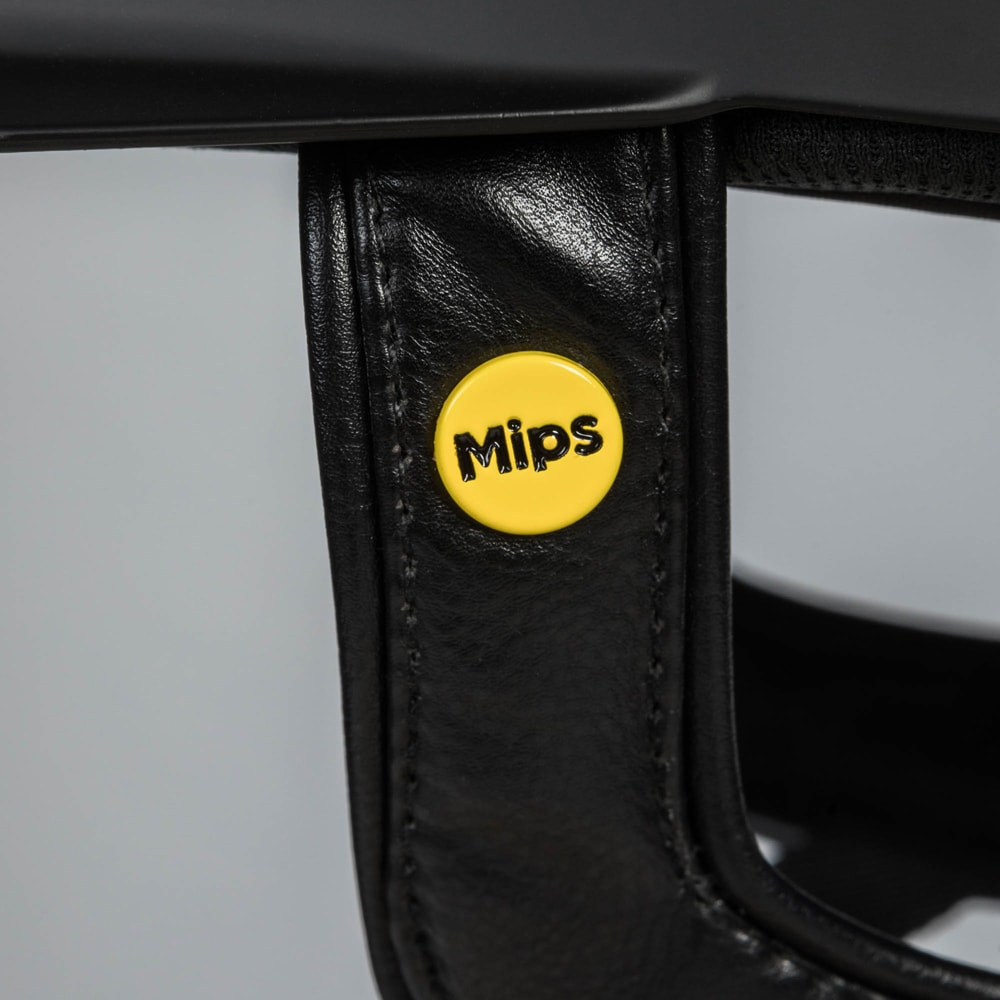 Paardrijhelm  Caracas Mips Back on Track®
