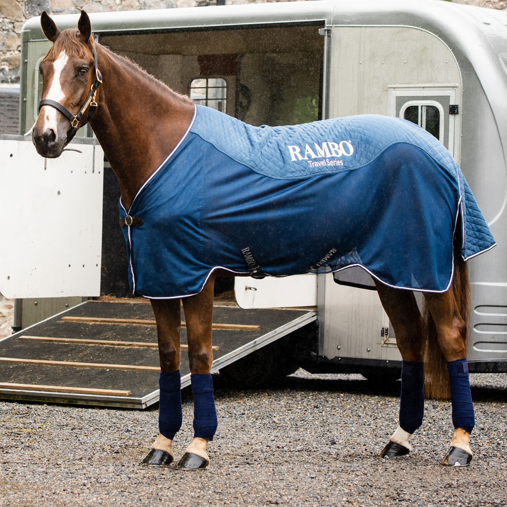 converteerbaar ontwikkeling Brood Staldeken Rambo Travel Series Horseware® - Hööks